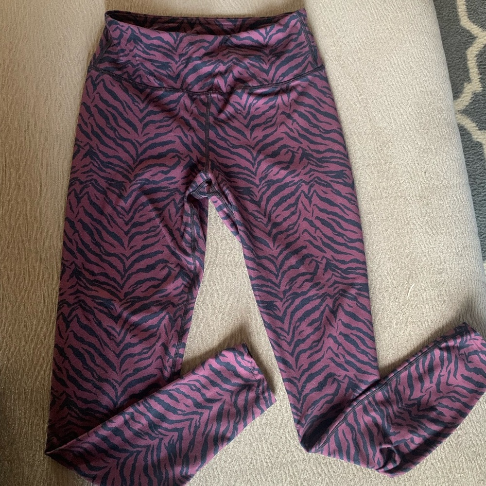 Zebra workout leggings
